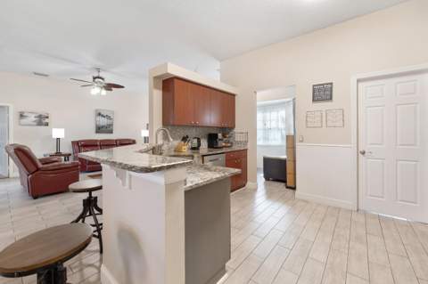 103 NW Aileen Street, Port St. Lucie FL - photo 9 of 39