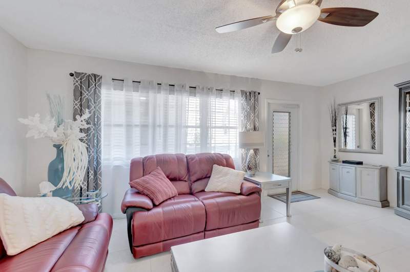 1 bedroom Condominium at 2051 Cambridge C, Cambridge C Condo, Deerfield Beach — photo 4