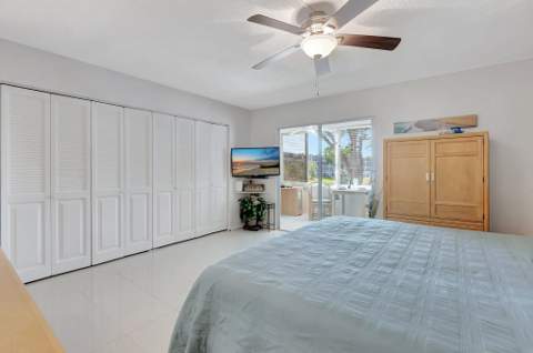 2051 Cambridge C, Deerfield Beach FL - photo 10 of 76