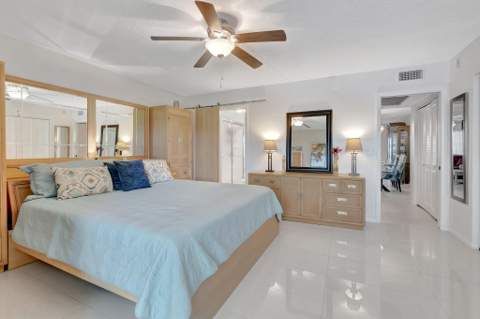 2051 Cambridge C, Deerfield Beach FL - photo 11 of 76