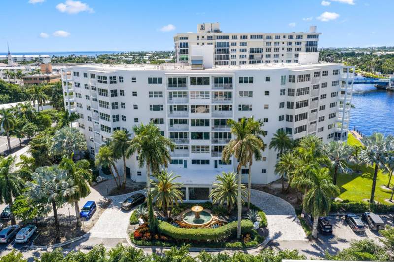 3 bedroom Condominium at 1000 Lowry Street, Delray Summit Condo, Delray Beach — photo 2