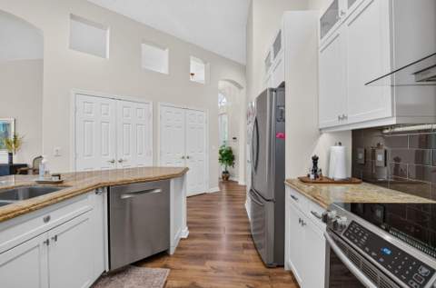6955 Fairway Lakes Drive, Boynton Beach FL - photo 18 of 79