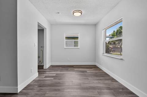 1025 W 7th Street, Riviera Beach FL - photo 14 of 31