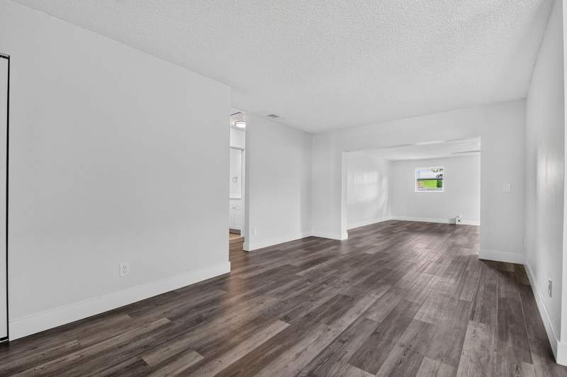 3 bedroom Single Family Residence at 1025 W 7th Street, Inlet City, Riviera Beach — photo 4