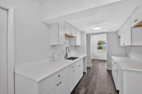 1025 W 7th Street, Riviera Beach FL - photo 9 of 31
