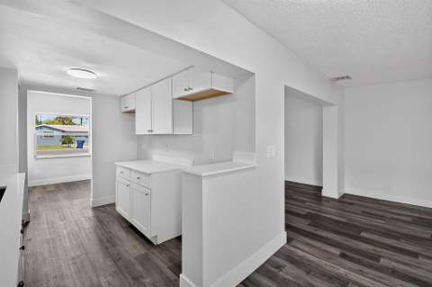 1025 W 7th Street, Riviera Beach FL - photo 10 of 31