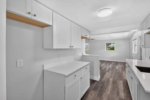 1025 W 7th Street, Riviera Beach FL - photo 12 of 31