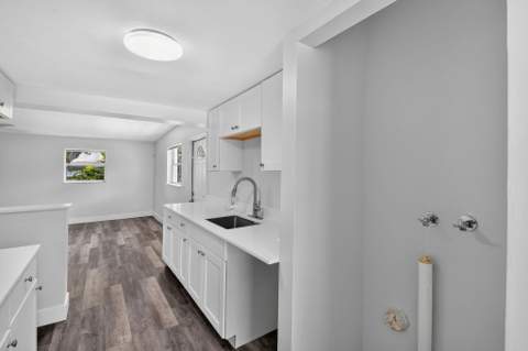 1025 W 7th Street, Riviera Beach FL - photo 13 of 31