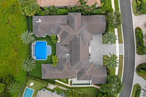 111 Via Palacio, Palm Beach Gardens FL - photo 7 of 64