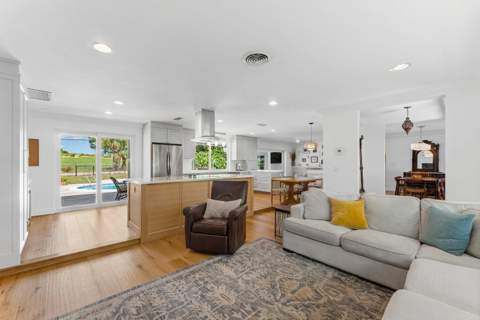 817 Anchorage Drive, North Palm Beach FL - photo 6 of 59