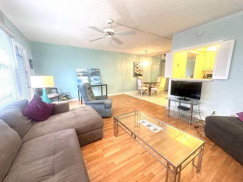 1 bedroom Condominium at 162 Grantham E, Century Village East, Deerfield Beach — photo 5