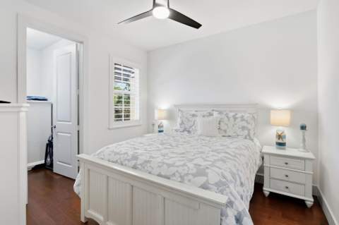 910 Hamilton Lane, Delray Beach FL - photo 13 of 34