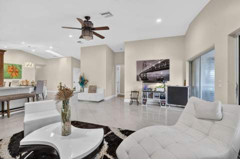 10356 Sunstream Lane, Boca Raton FL - photo 22 of 55
