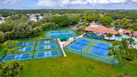 117 Hammocks Court, Greenacres FL - photo 24 of 35