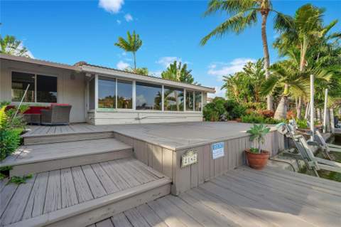 2142 NE 17th Avenue, Wilton Manors FL - photo 17 of 37