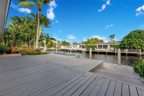 2142 NE 17th Avenue, Wilton Manors FL - photo 19 of 37