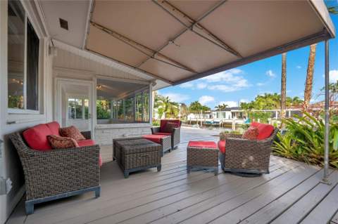2142 NE 17th Avenue, Wilton Manors FL - photo 24 of 36