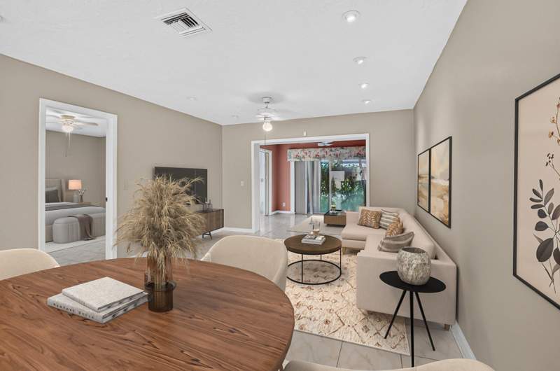 2 bedroom Villa at 6789 Moonlit Drive, Camelot Village Sec 1, Delray Beach — photo 4