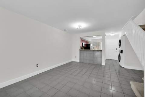 2164 Champions Way, North Lauderdale FL - photo 6 of 30