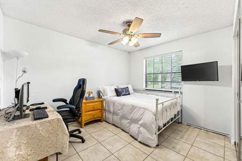 7888 Lexington Club Boulevard, Delray Beach FL - photo 12 of 23