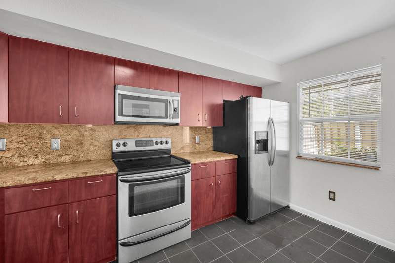 2 bedroom Townhouse at 2164 Champions Way, Rock Island Land Corp, North Lauderdale — photo 3
