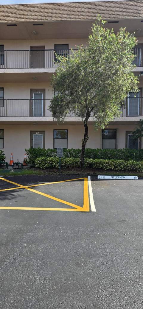 2786 NW 104th Avenue #107, Sunrise FL - photo 6 of 8
