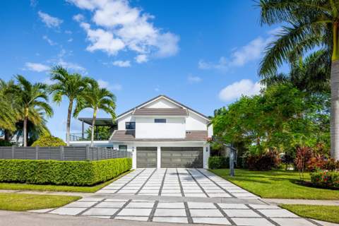737 NE Boca Bay Colony Drive, Boca Raton FL - photo 10 of 40