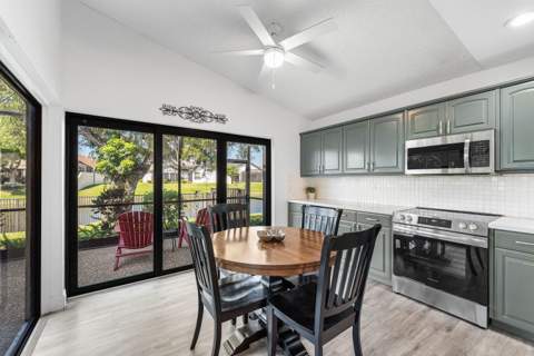 11074 Highland Circle, Boca Raton FL - photo 9 of 42
