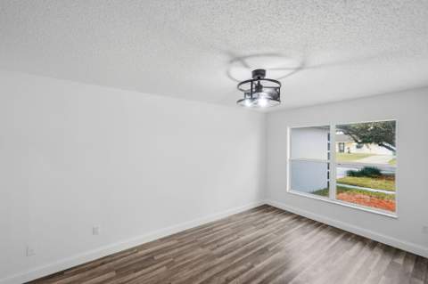 942 SW John Maccormack Terrace, Port St. Lucie FL - photo 21 of 57