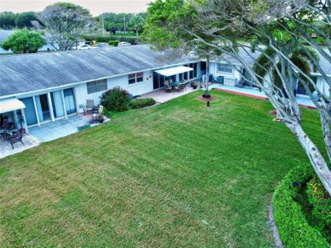 400 SW Golfview Terrace #111, Boynton Beach FL - photo 14 of 30
