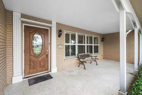 1338 Cypress Way, Boca Raton FL - photo 6 of 50