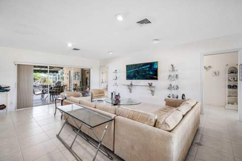 1338 Cypress Way, Boca Raton FL - photo 8 of 50