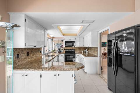 1338 Cypress Way, Boca Raton FL - photo 17 of 50