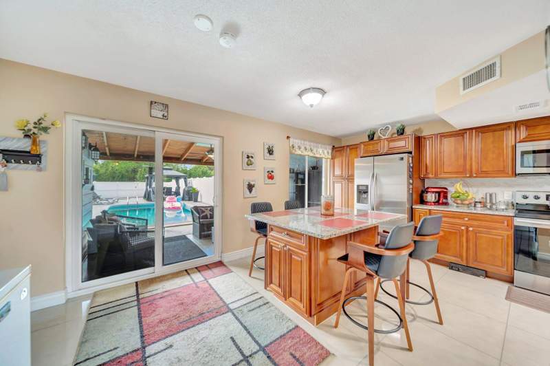 3 bedroom Townhouse at 6224 SW 7th Street, Kimberly Townhouses, Margate — photo 5