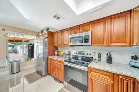6224 SW 7th Street, Margate FL - photo 12 of 74