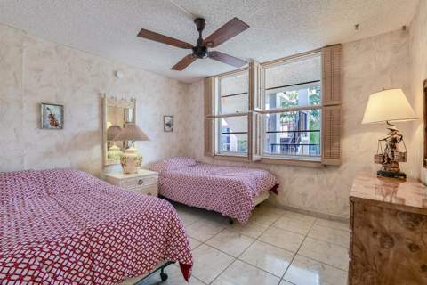 4851 NW 26th Court #343, Lauderdale Lakes FL - photo 19 of 36