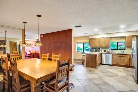 645 Ibis Drive, Delray Beach FL - photo 10 of 38
