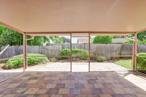 645 Ibis Drive, Delray Beach FL - photo 23 of 38
