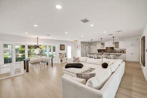 4200 NE 22nd Terrace, Lighthouse Point FL - photo 9 of 67