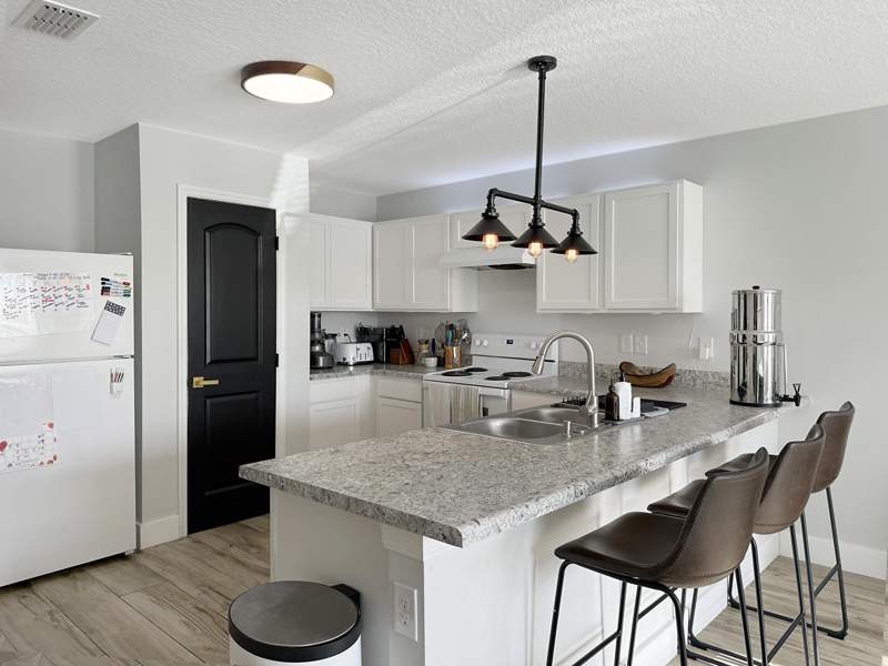 4 bedroom Single Family Residence at 1958 SE Floresta Drive, Port St Lucie Section 10, Port St. Lucie — photo 3