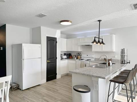 1958 SE Floresta Drive, Port St. Lucie FL - photo 7 of 31