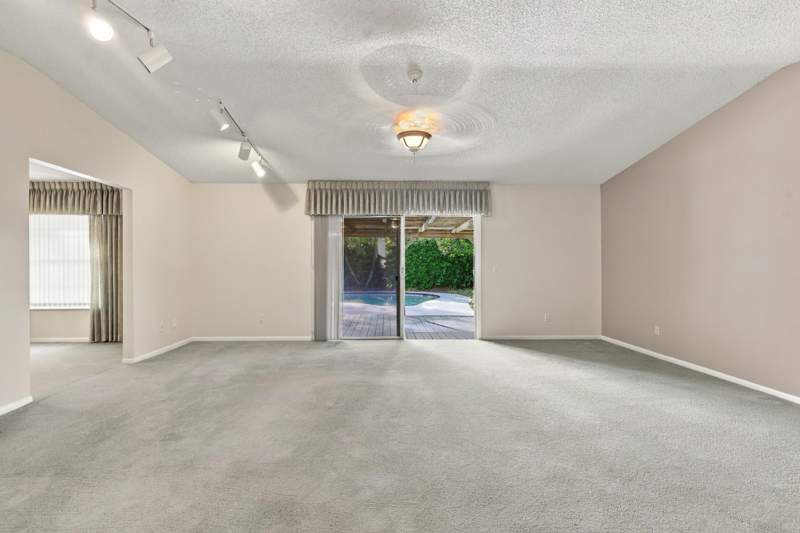 3 bedroom Single Family Residence at 5503 Birch Drive, Indian River Estates Unit 8, Fort Pierce — photo 4