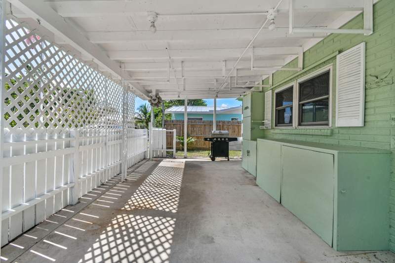 3 bedroom Single Family Residence at 12229 Colony Avenue, Palm Beach Cabana Colony 2, Palm Beach Gardens — photo 2