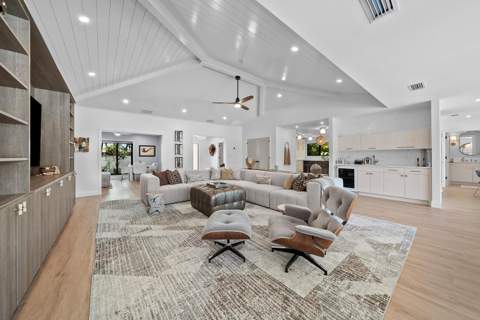 3527 Pine Lake Court, Delray Beach FL - photo 10 of 57