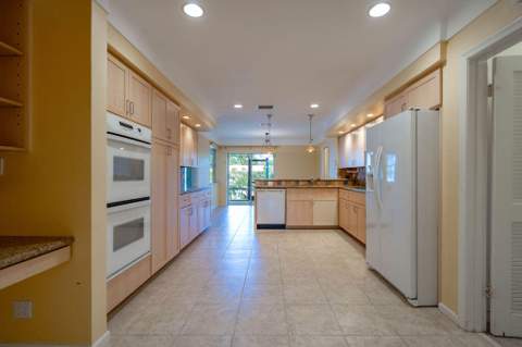 4471 NE 25th Avenue, Lighthouse Point FL - photo 21 of 40