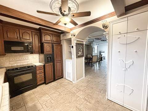 401 Lake Shore Drive #802, Lake Park FL - photo 12 of 40