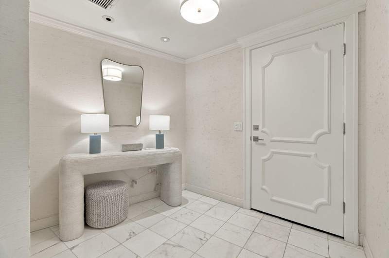 3 bedroom Condominium at 100 Royal Palm Way #G5, 1 Royal Palm Way Condo, Palm Beach — photo 4