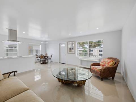 471 Capri J, Delray Beach FL - photo 9 of 63
