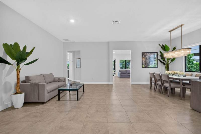 4 bedroom Single Family Residence at 10785 Pacifica Way, Triple H Ranch Plat, Parkland — photo 5