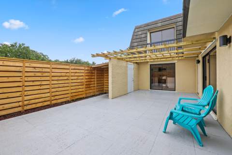 703 7th Terrace, Palm Beach Gardens FL - photo 7 of 36